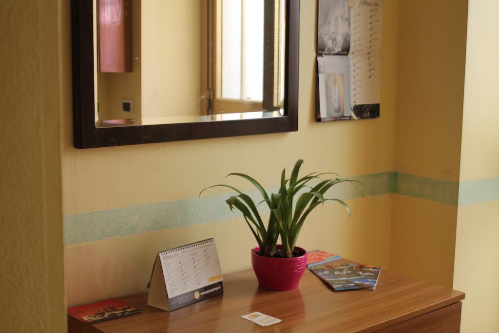 Camere Helios ซานโจวานนี โรตอนโด ภายนอก รูปภาพ