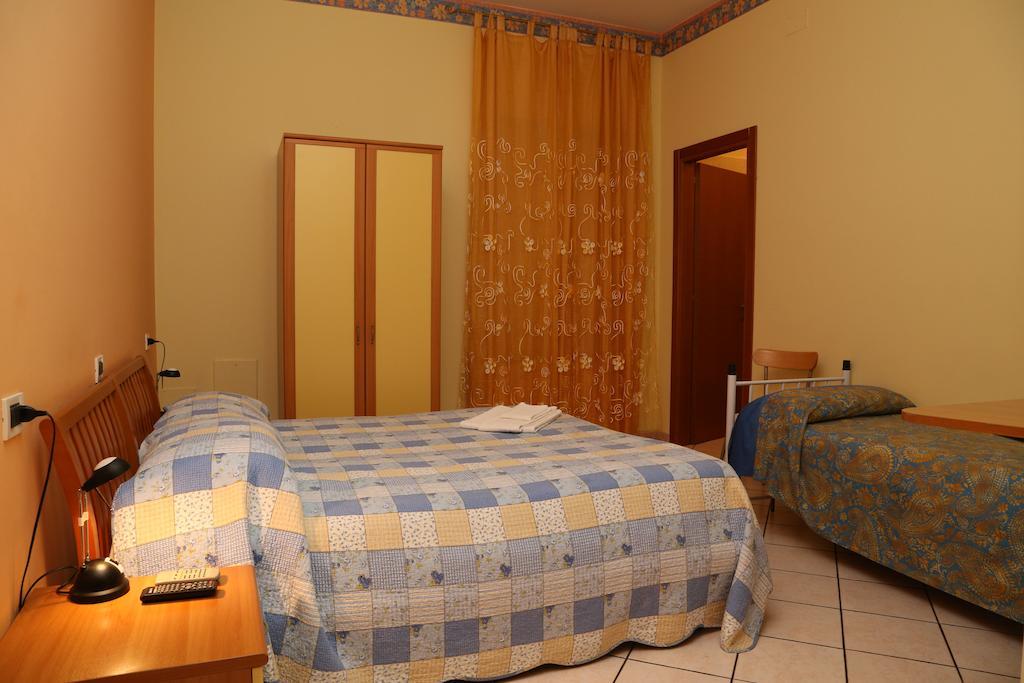 Camere Helios ซานโจวานนี โรตอนโด ห้อง รูปภาพ